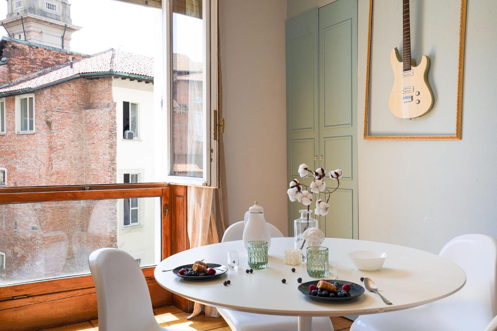 Duomo Center Apartment มิลาน ภายนอก รูปภาพ