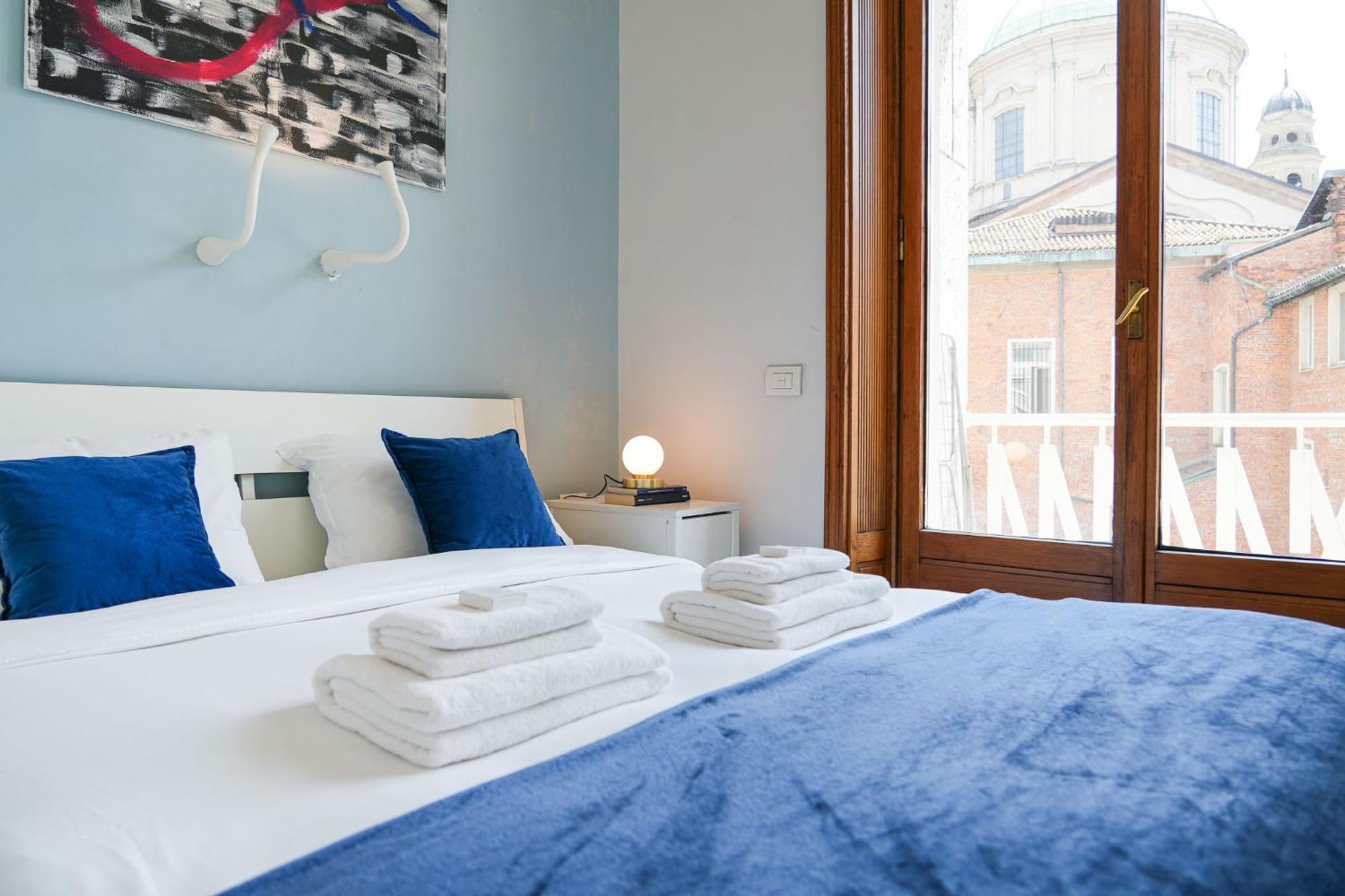 Duomo Center Apartment มิลาน ภายนอก รูปภาพ
