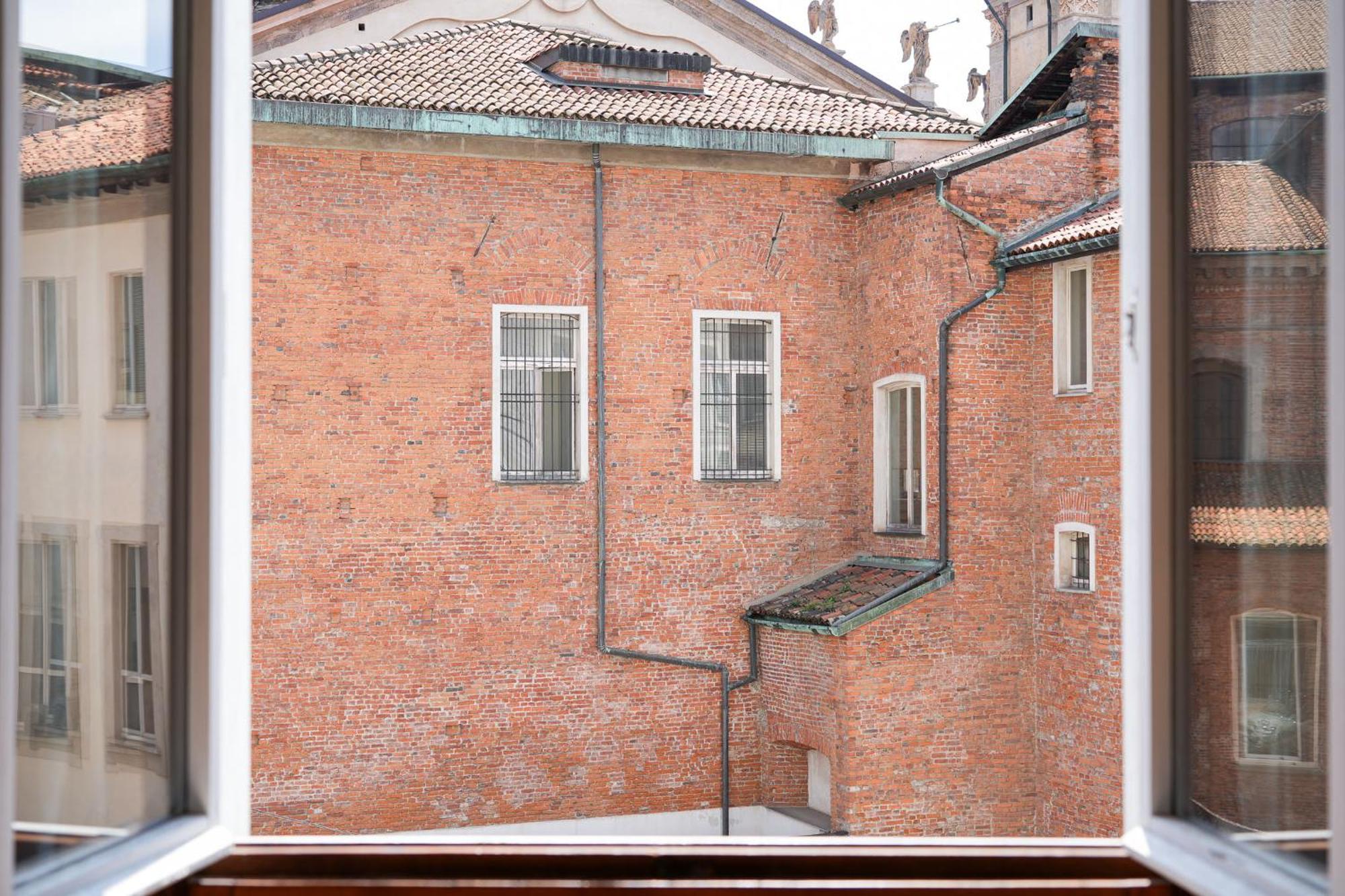 Duomo Center Apartment มิลาน ภายนอก รูปภาพ
